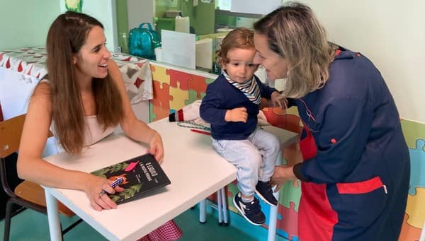 Externato Pica-Pau recebe visita da autora Ana Stilwell — foto 3