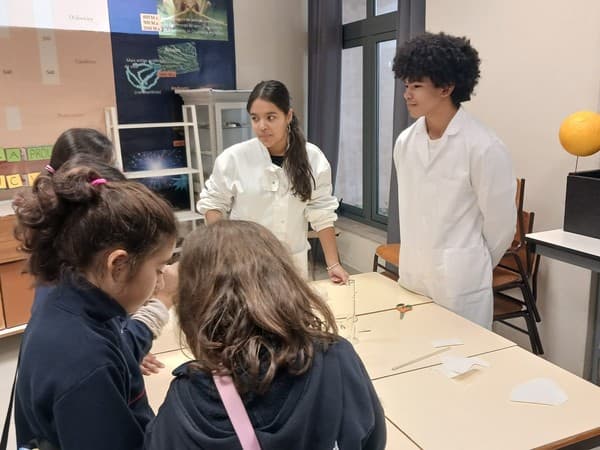 Alunos do 4.º ano visitam a Semana da Ciência — foto 3