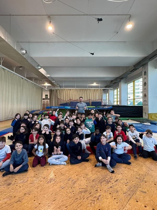 Alunos do Externato Pica-Pau em Aventura Gímnica no Sporting CP — foto 2