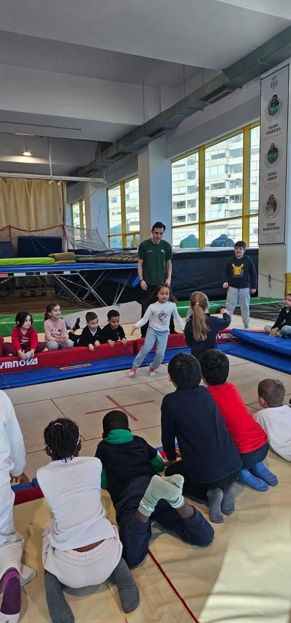Alunos do Externato Pica-Pau em Aventura Gímnica no Sporting CP — foto 20
