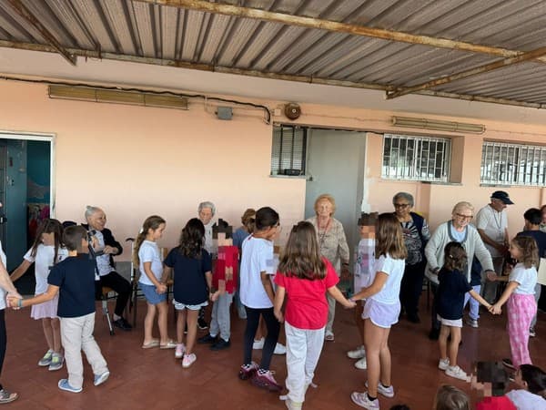 Externato Pica-Pau assinala o Dia Internacional do Idoso e o Dia Mundial da Música — foto 1