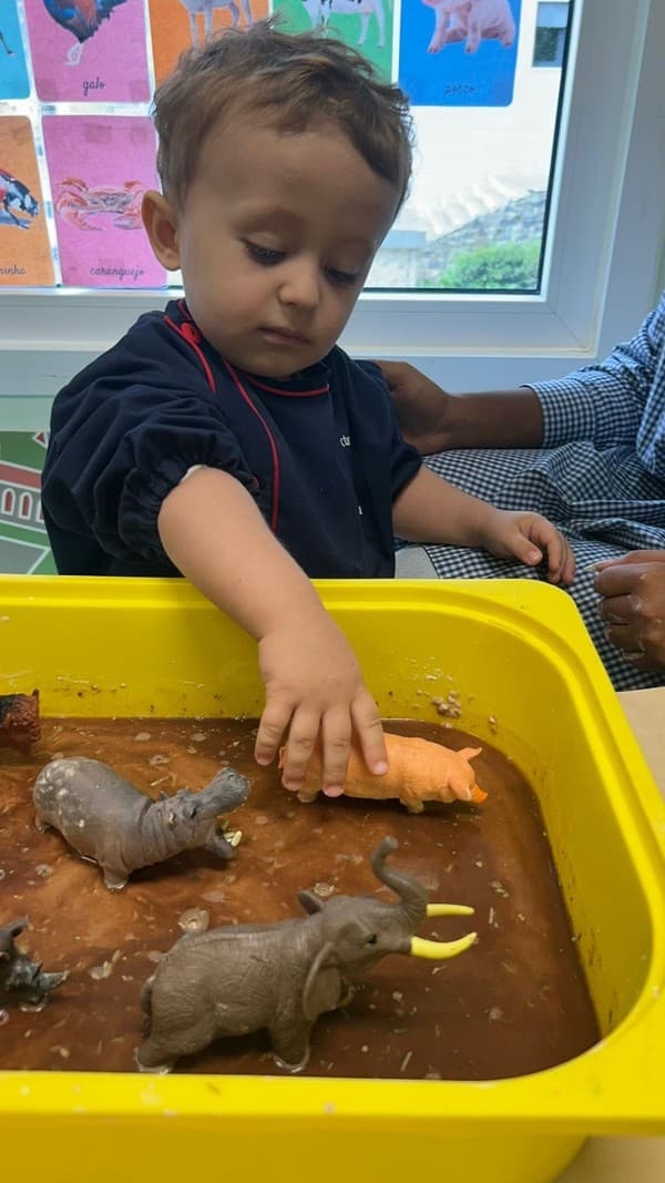 Leõezinhos vivem uma manhã sensorial cheia de descobertas — foto 6