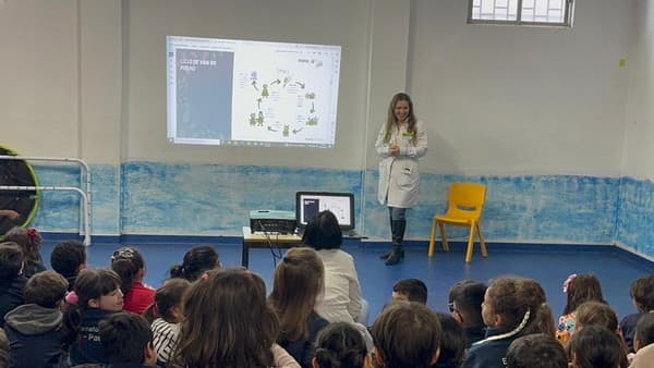 Externato Pica-Pau recebeu ação “A Escola e a Pediculose” da Farmácia Sena Belo — foto 13