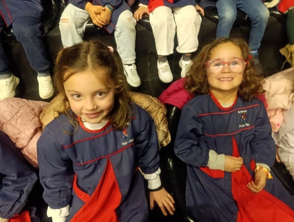 Alunos do Externato Pica-Pau da Serra da Amoreira assistem ao Musical “Quebra-Nozes e o Reino do Gelo” — foto 7