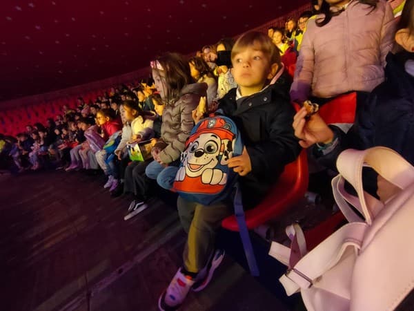 Colónia de Férias de Natal arrancou com visita ao Planetário e ida ao Circo — foto 1
