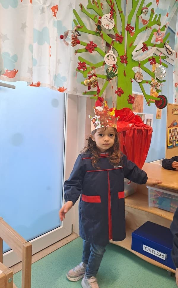Externato Pica-Pau do Jardim da Amoreira celebra Dia de Reis com troca de prendas — foto 14