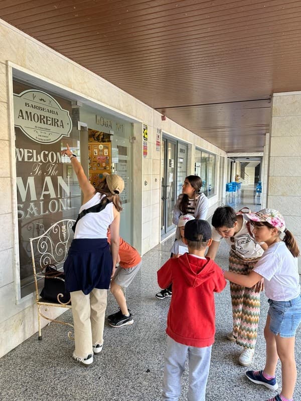 Famílias do Externato Pica-Pau celebram o Dia da Família com peddy paper no Jardim da Amoreira — foto 8