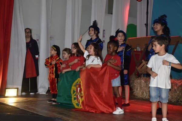 Externato Pica-Pau celebrou a sua Festa Anual com uma viagem pela História de Portugal — foto 13