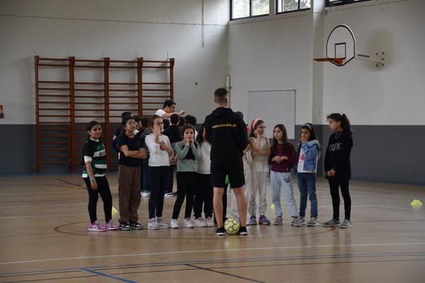 Turmas do 4.º ano visitam o ICE — foto 2