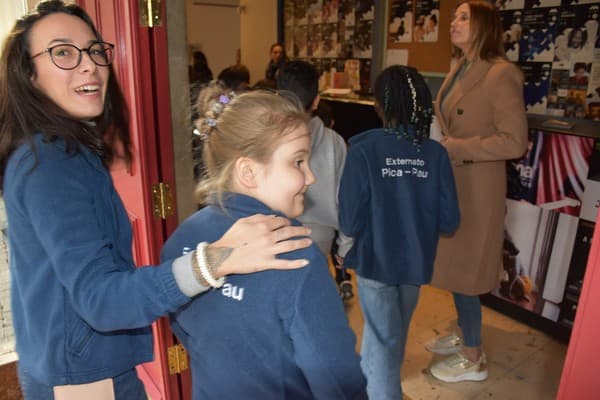 Turma do 4.º ano foi ao teatro — foto 1