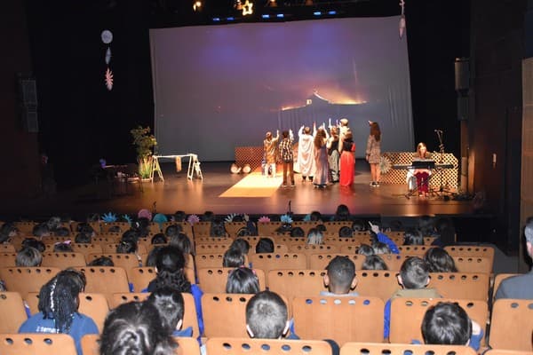 Turma do 4.º ano foi ao teatro — foto 3