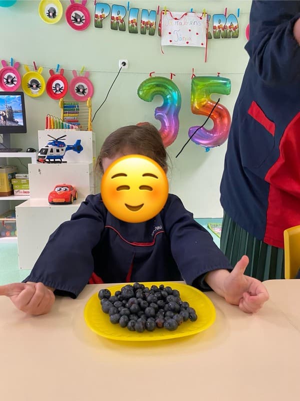 Sala dos Pipocas fazem espetadas de frutas — foto 8
