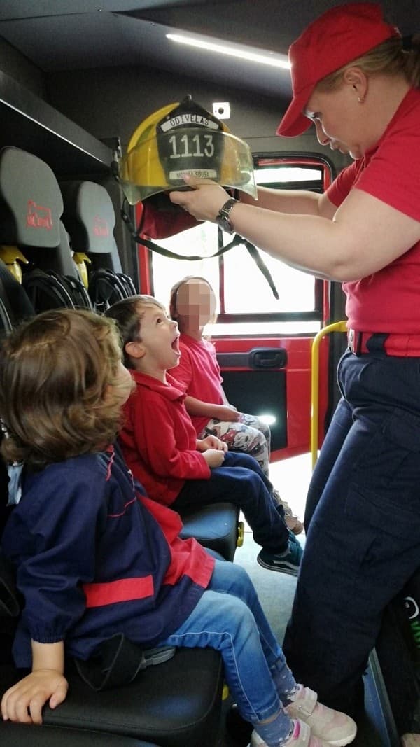Bombeiros de Odivelas visitaram o Externato Pica-Pau — foto 2