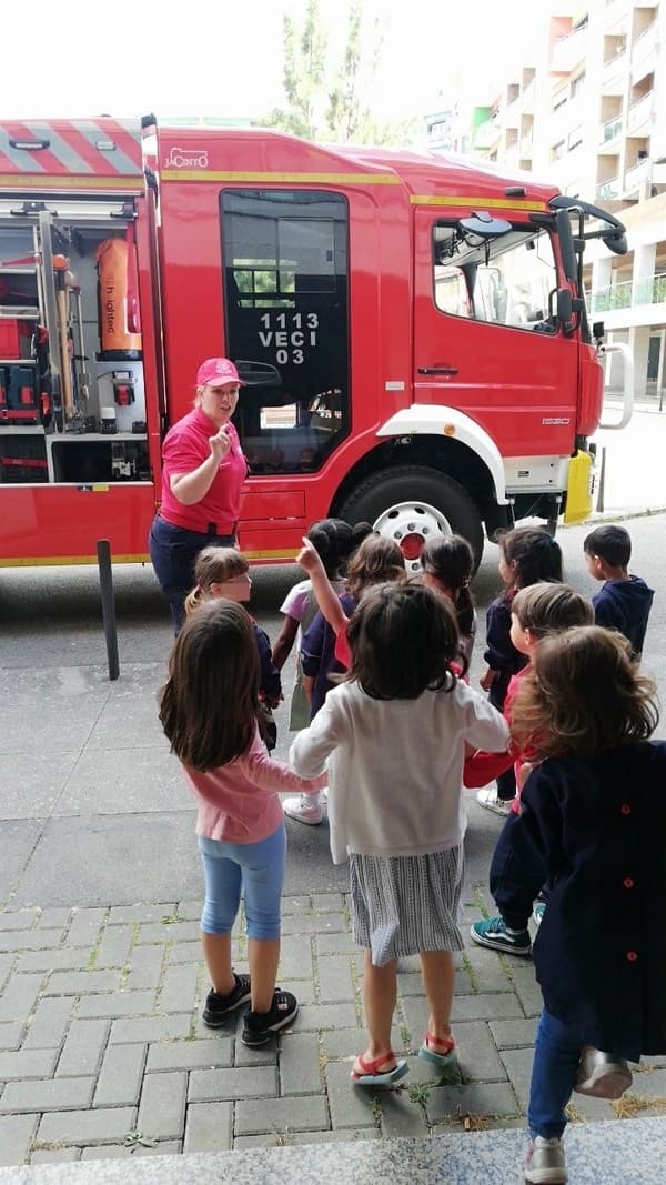 Bombeiros de Odivelas visitaram o Externato Pica-Pau — foto 6