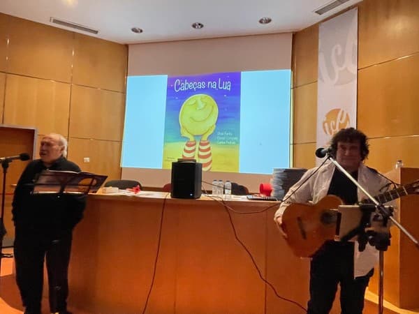 Apresentação do Livro “Cabeças na Lua” — foto 2