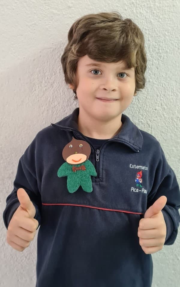 Alfinetes de peito para assinalar o São Martinho — foto 2