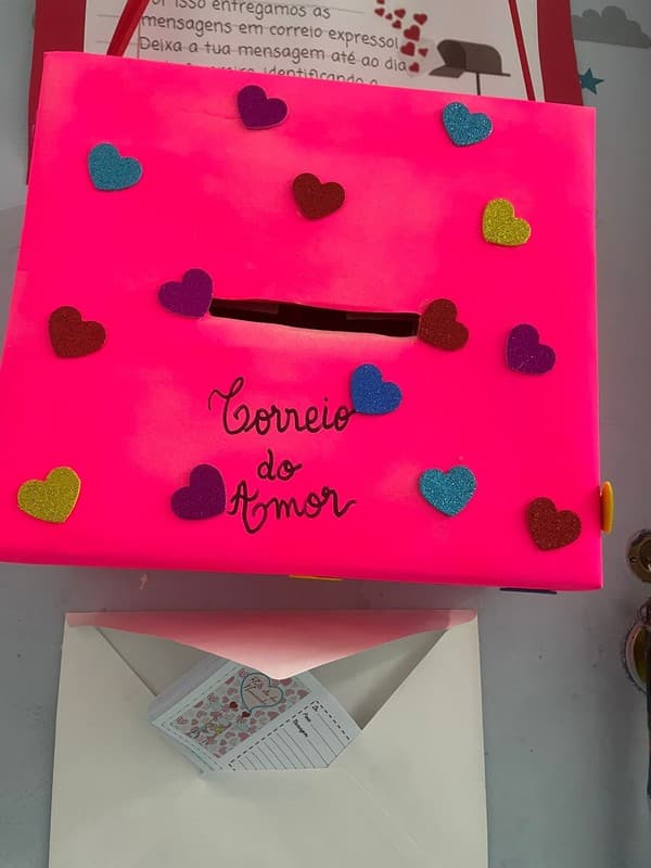 A turma do 3.º ano criou uma caixa de correio do amor — foto 2