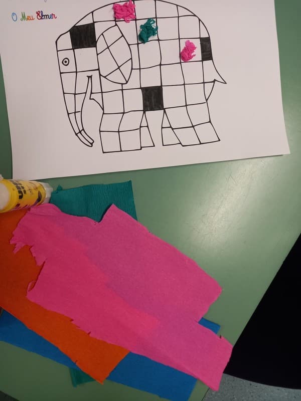 À descoberta do Livro do Elmer — foto 4