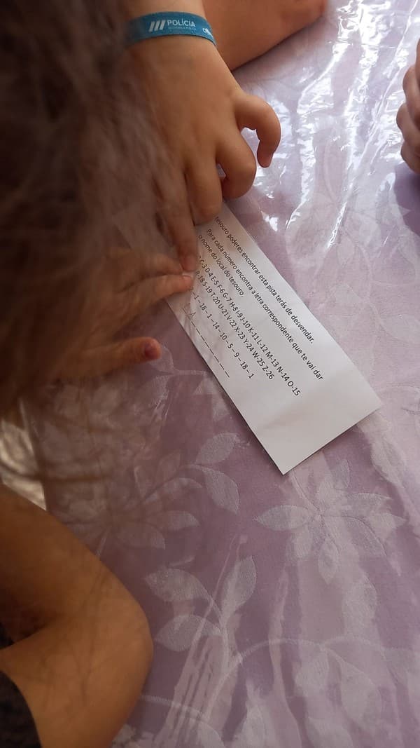 Alunos do 3.º ano celebram o Dia Internacional do Idoso — foto 20