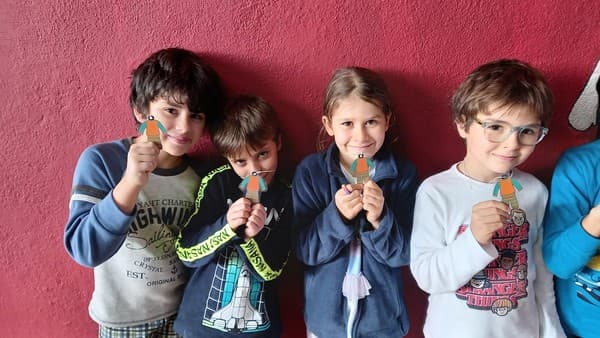Turmas do 3.º ano dinamizam Caça ao Pijama — foto 4