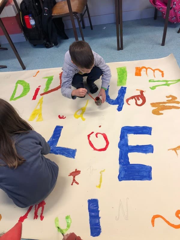 O 1.º ano continua a aprender o abecedário — foto 3