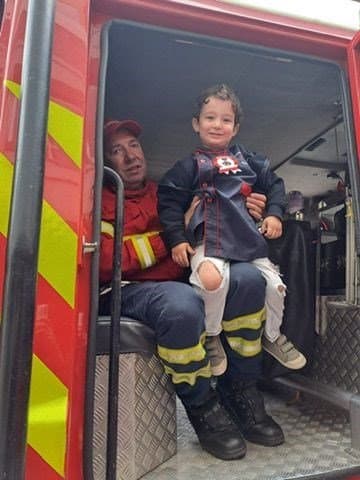 Externato Pica-Pau entrega doações aos Bombeiros de Caneças após campanha solidária — foto 9