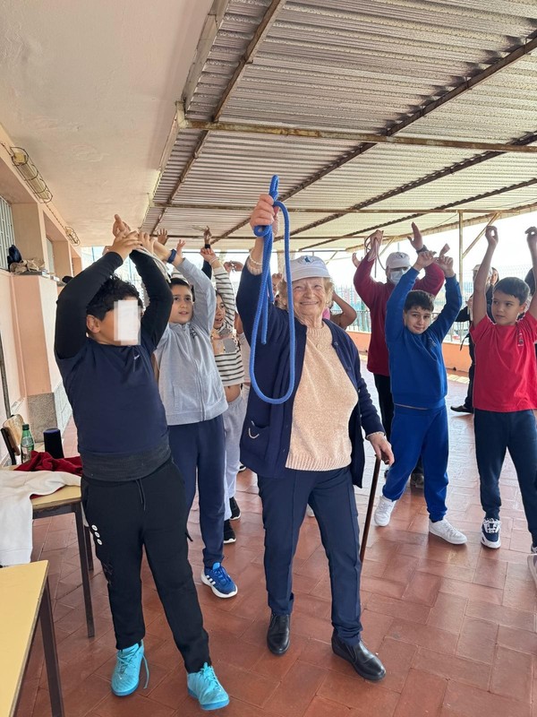 Um Encontro Especial: Utentes do Centro de Dia da Ramada e os Alunos do 4.º B