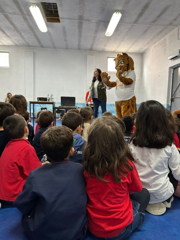 Encontro Literário com a autora Sendi Baptista