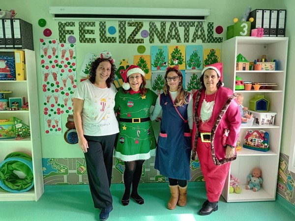 Educadoras dinamizam Peça de Teatro alusiva ao Natal