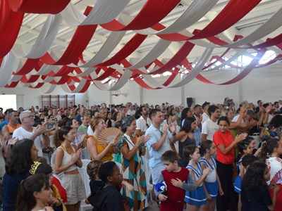 Externato Pica-Pau celebrou a sua Festa Anual com uma viagem pela História de Portugal