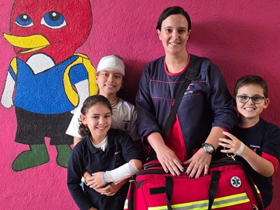 “Aprender a Salvar Vidas” - Primeiros socorros na turma do 3° ano