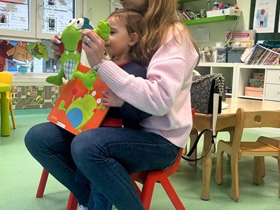 Externato Pica-Pau dinamiza Hora do Conto na Sala dos Leõezinhos